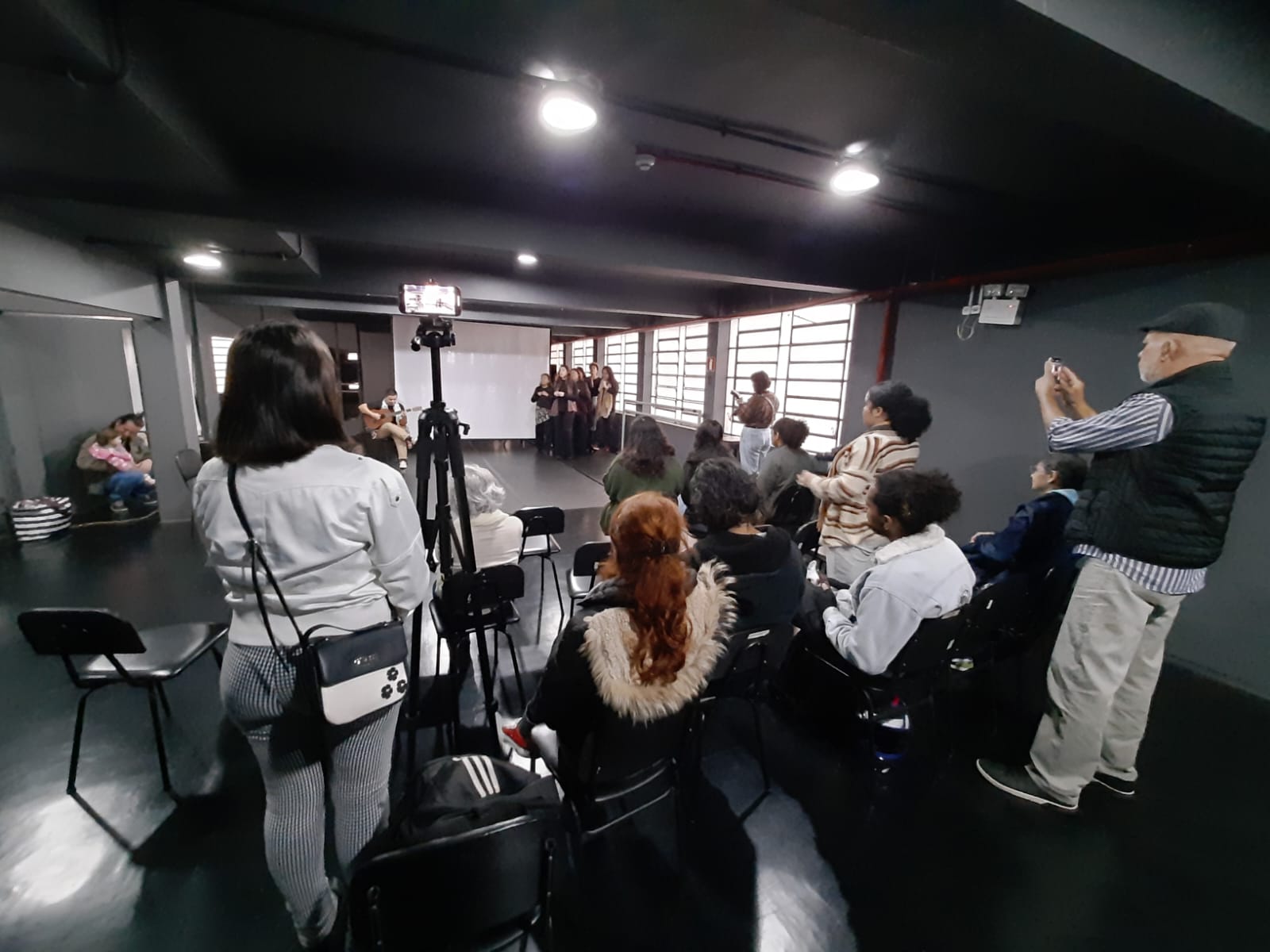 AML Cultural recebe Feira da Fábrica, promovida por Rede Popular de Cultura de Londrina