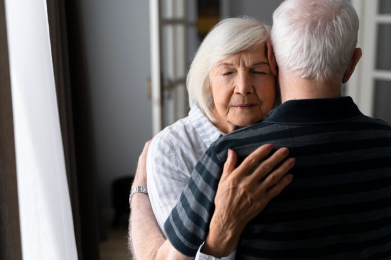 Palestra na AML Cultural alerta para riscos da desinformação sobre Alzheimer