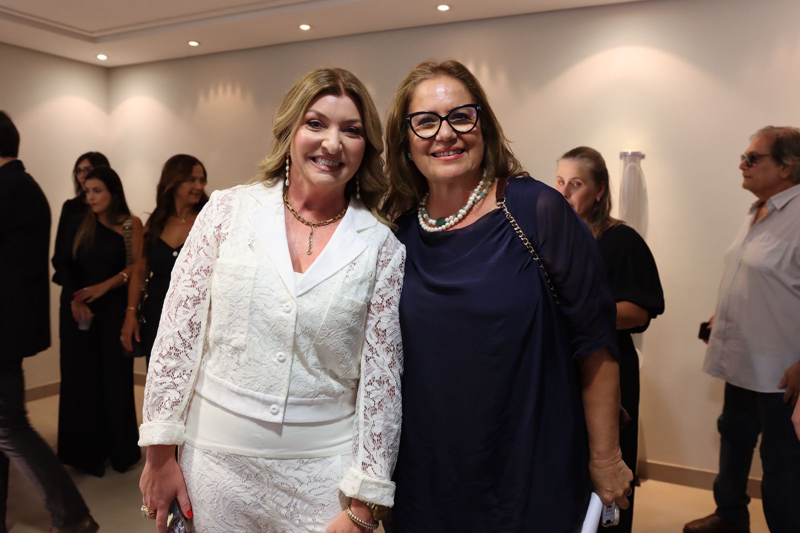 AML sedia posse da secretária Vivian Feijó e reforça parceria com a gestão da saúde em Londrina